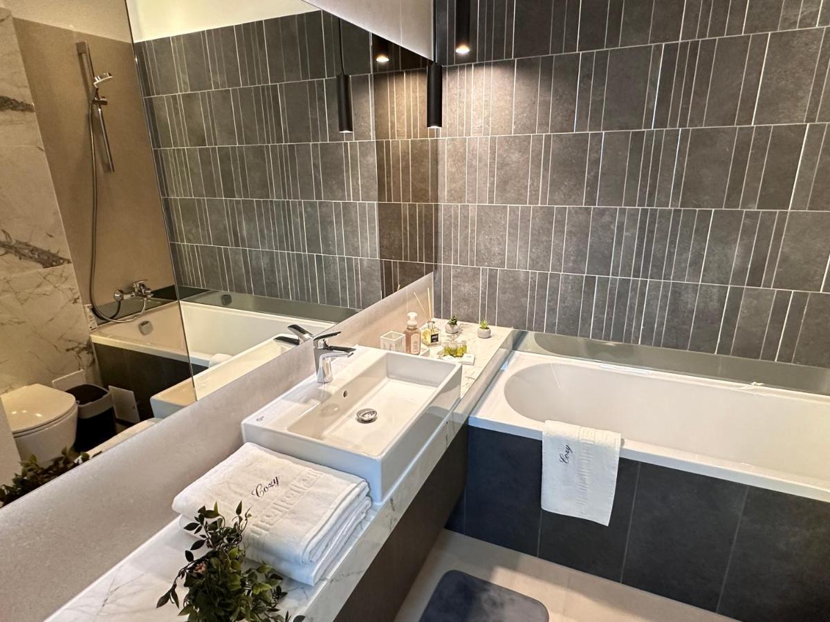 Urban Luxury Flats - Cozy Apartments At Coresi Mall #براشوف المظهر الخارجي الصورة